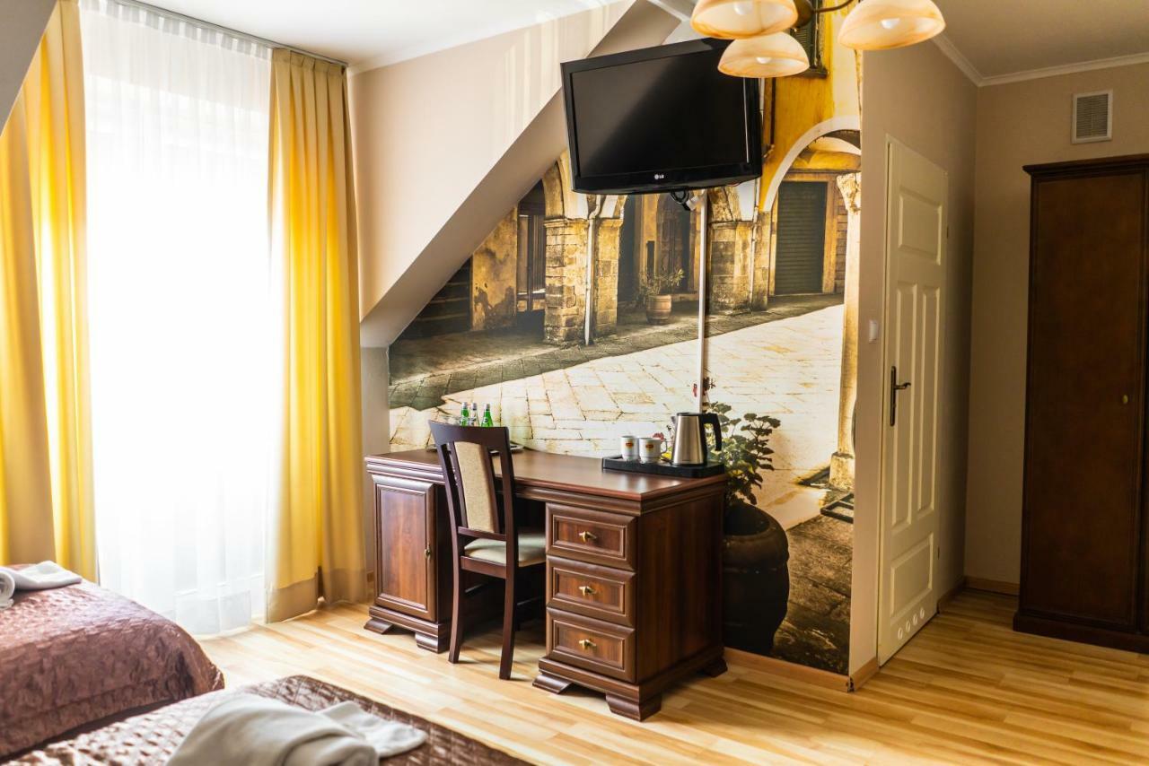 Dworek Helena Biala Podlaska Luaran gambar